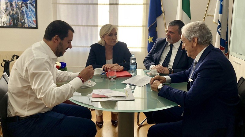 Salvini y Le Pen lanzan una candidatura conjunta para las próximas elecciones europeas