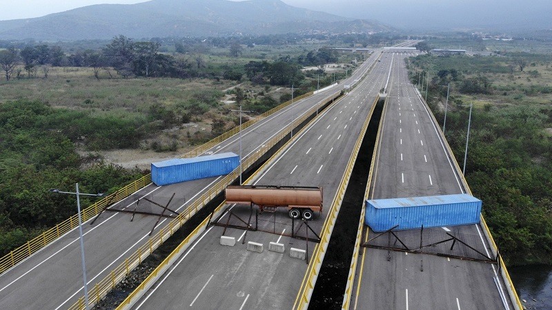 Estados Unidos exige la apertura de un corredor de ayuda humanitaria en la frontera de Venezuela