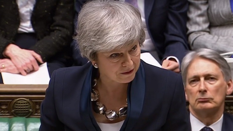 Theresa May ofrece al Parlamento la posibilidad de retrasar el Brexit