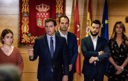 Rivera: ‘Le pediré a Sánchez las veces que sean una reunión de Estado para consensuar las políticas necesarias en Cataluña’ Rivera: ‘Le pediré a Sánchez las veces que sean una reunión de Estado para consensuar las políticas necesarias en Cataluña’