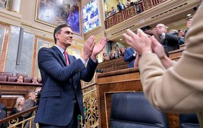 Pedro Sánchez ya es presidente del Gobierno tras conseguir la mayoría simple en la segunda votación de investidura