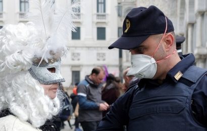 Los casos de coronavirus se disparan en Italia mientras las autoridades se apresuran a encontrar al paciente cero