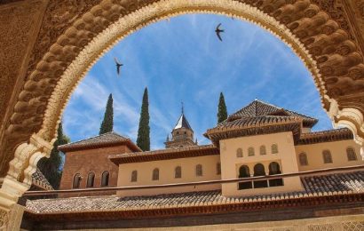 ¿Cómo conocer Granada de una forma económica?