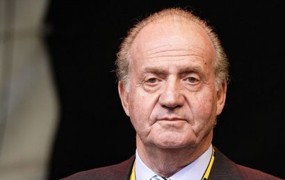 Juan Carlos I abandona España