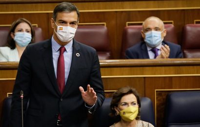 Sánchez, a Casado: “Las únicas recortes que necesita España es recortar la corrupción del PP”