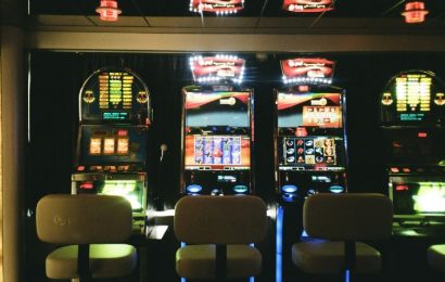 Tragaperras de 20 líneas en el Slots Palace casino