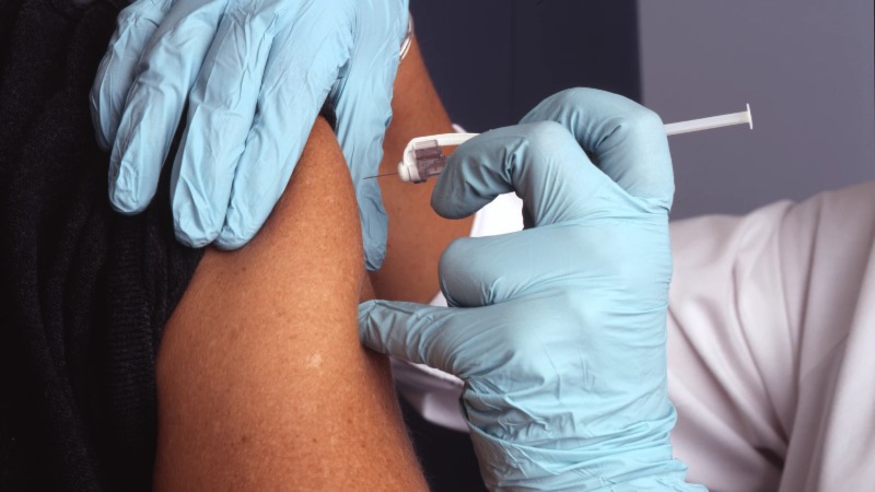 Vacunación contra el COVID-19 en América Latina