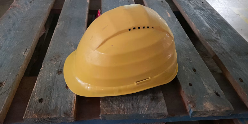 Casco de trabajador