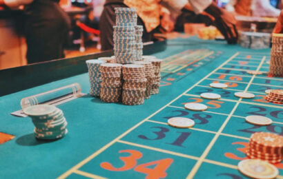 La importancia del crupier en el casino en vivo